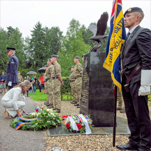 Kranslegging Air Crew monument